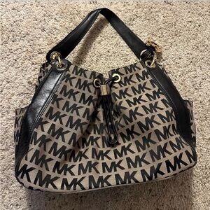 EUC Michael Kors Bag with MK logo Pattern